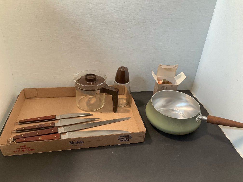 Kitchenware grouping with fondue pot, knives & carafes