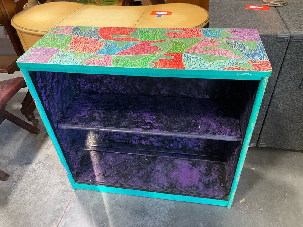 Hand-painted cat motif 2-shelf bookcase 35x13x33”