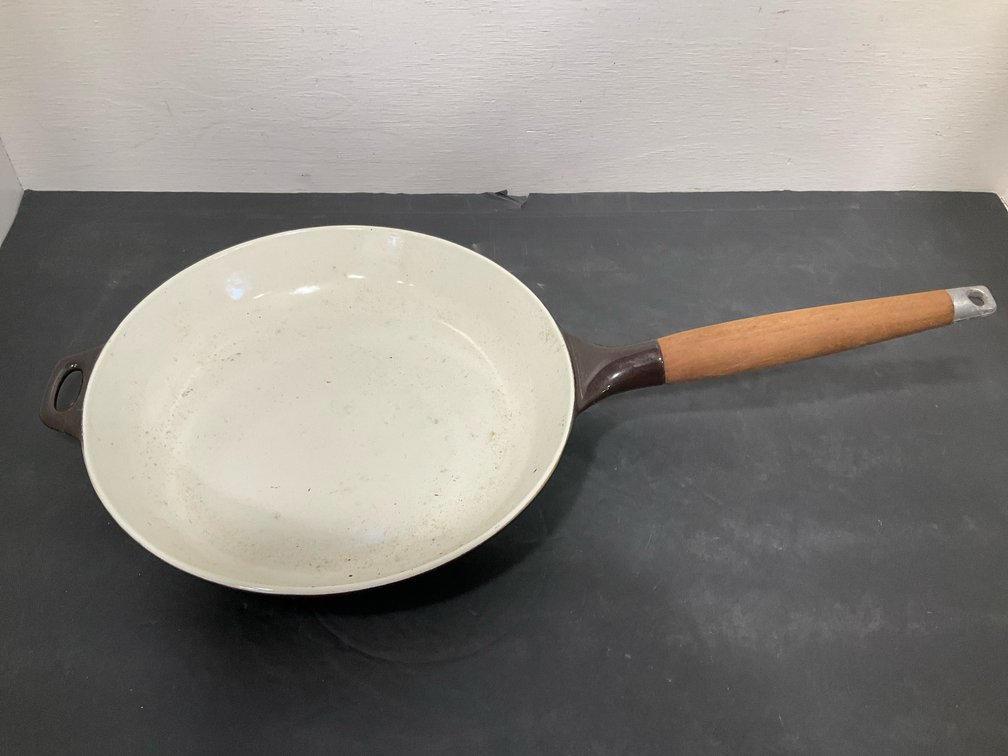 Copco enameled cast iron skillet with wood handle