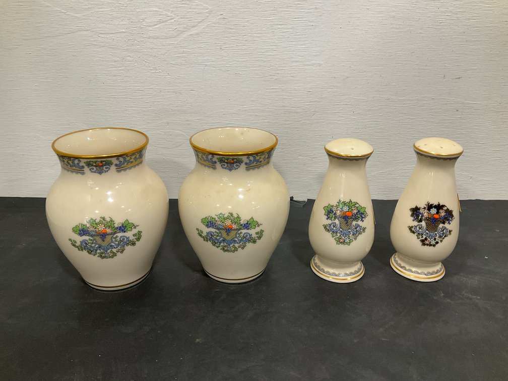 4-piece Lenox Autumn porcelain vases & shaker set
