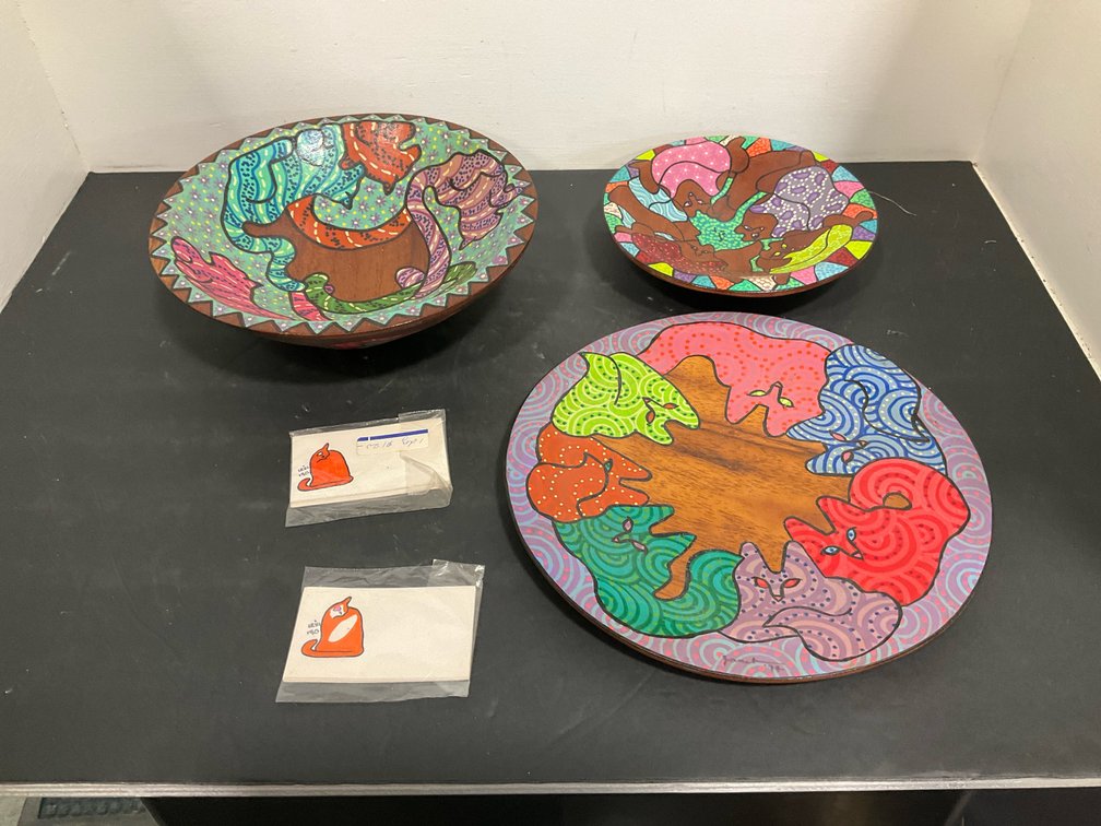 3 hand-painted wooden cat bowls & platter with cards