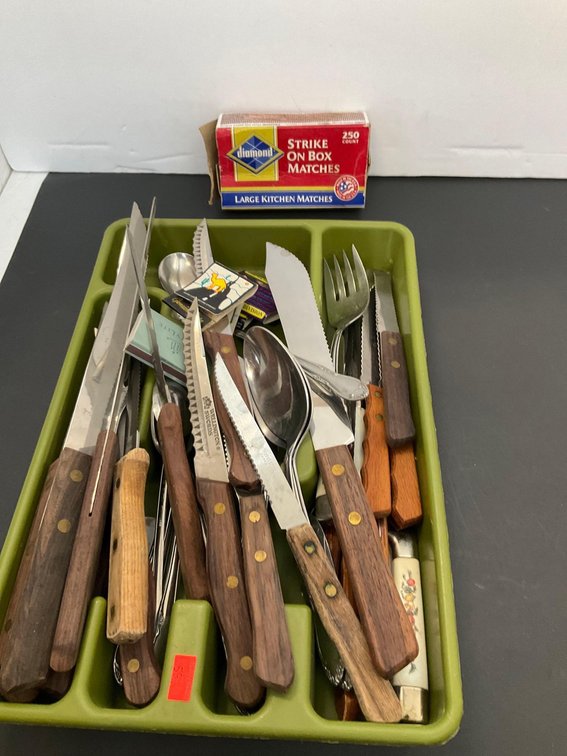 Flatware 
