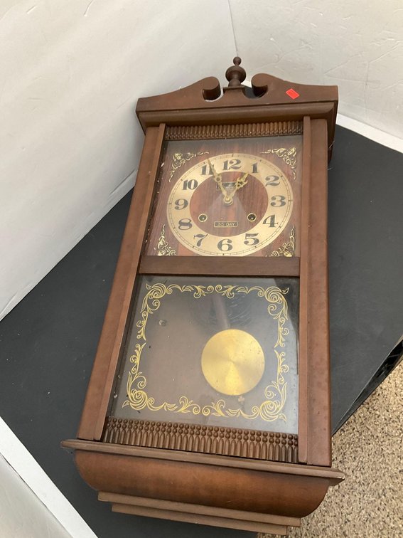 35 day wall clock 