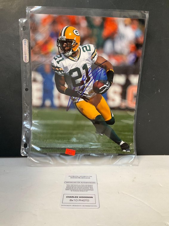 Signed Woodson photo 