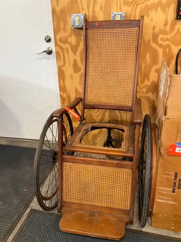 Image for Mercedes, furniture, collectibles, household-New North