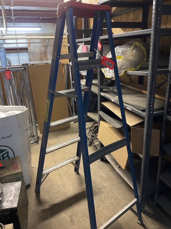 6’ step ladder 