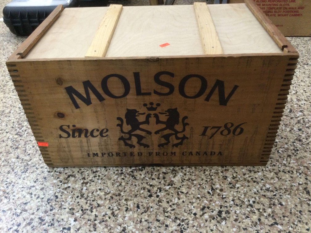 Molson wood box with slide top