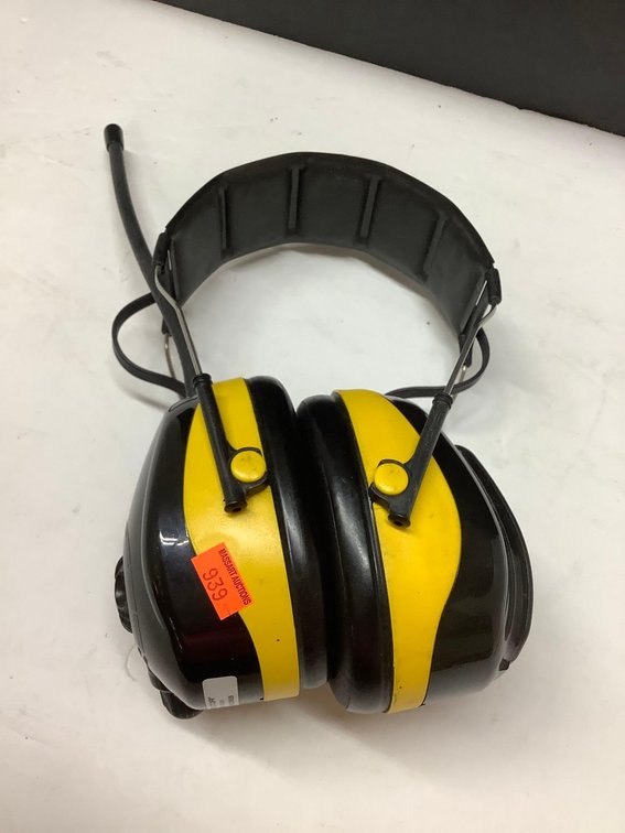 Radio headphones 