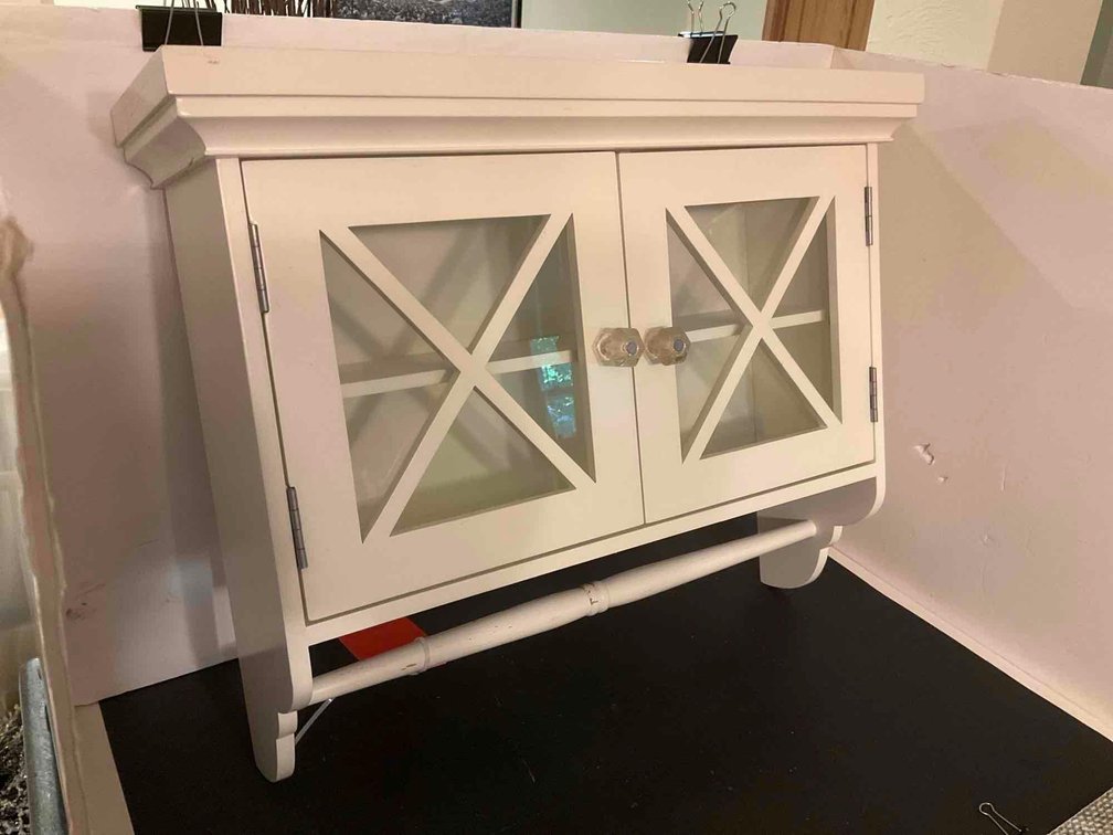 2 door wall cabinet 21x18”-Basement 