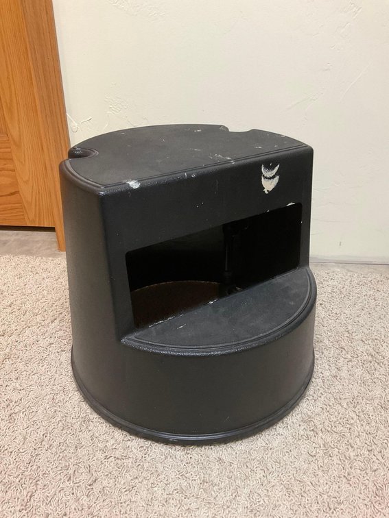 Roller step stool-Basement 