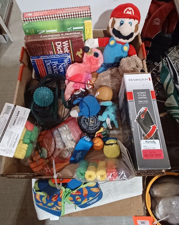 New shaver 2 lots, animal toys, games, hats, cigar box's & more