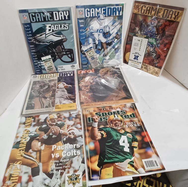Packer Game Day Programs w/Bears 1972, 49ers 97 w/game stub,