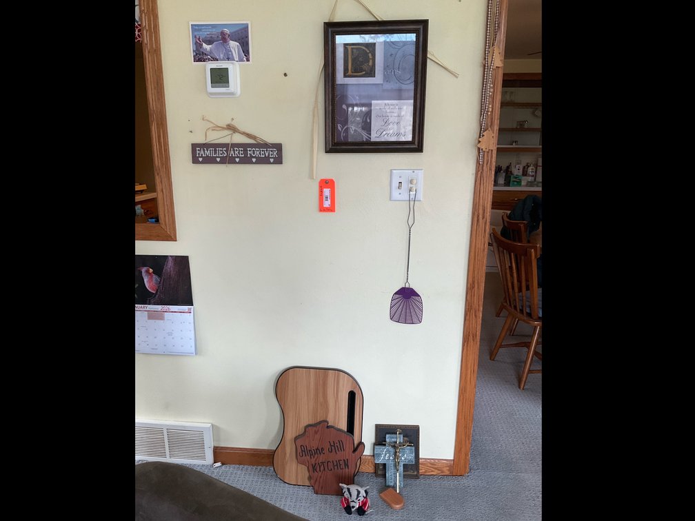 Pictures, decorators & religious related-Sunroom 