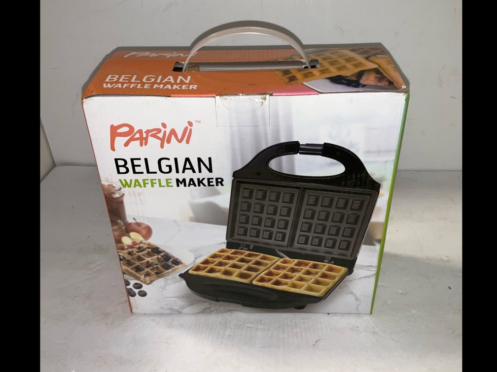 Belgian waffle maker