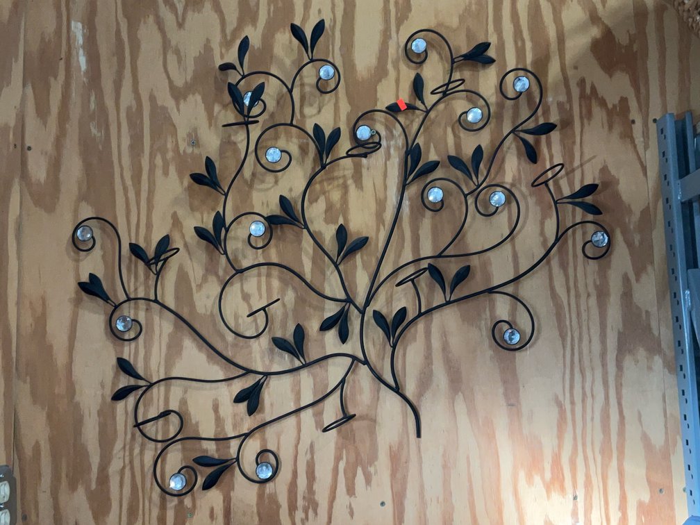 Wall decorator candle holder 36 x 28