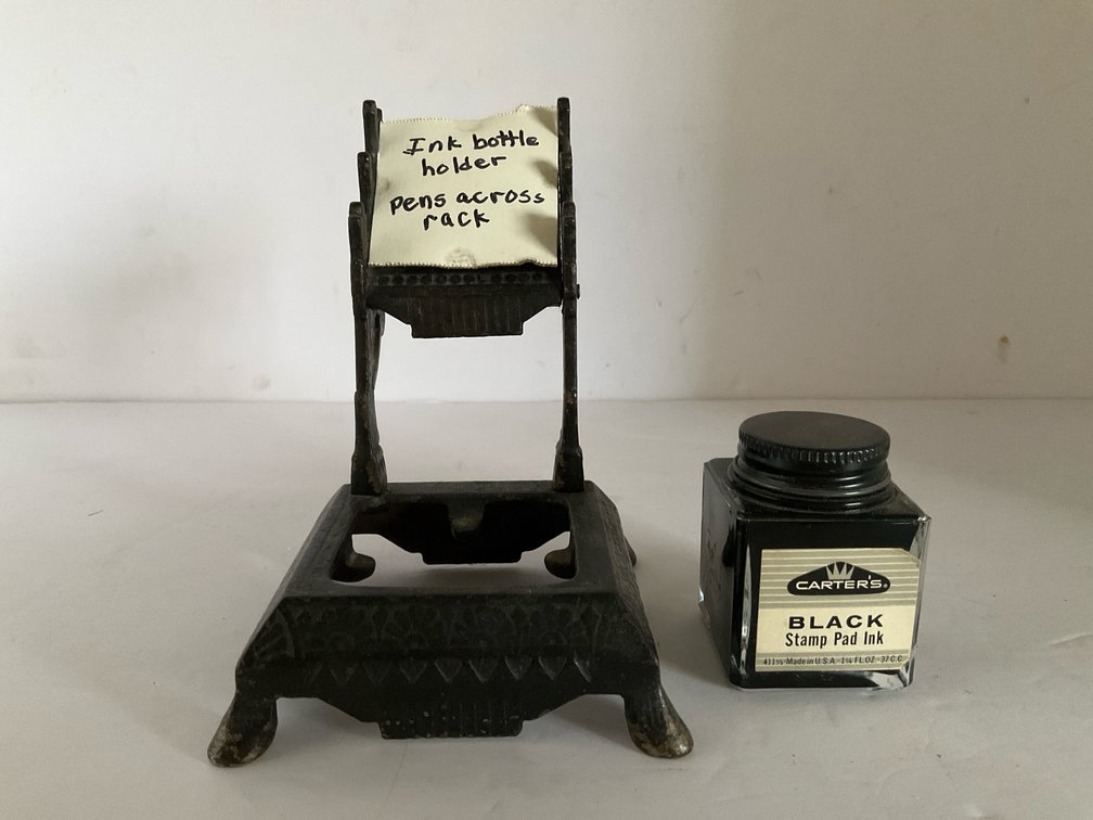 Ink bottle holder-Living room 