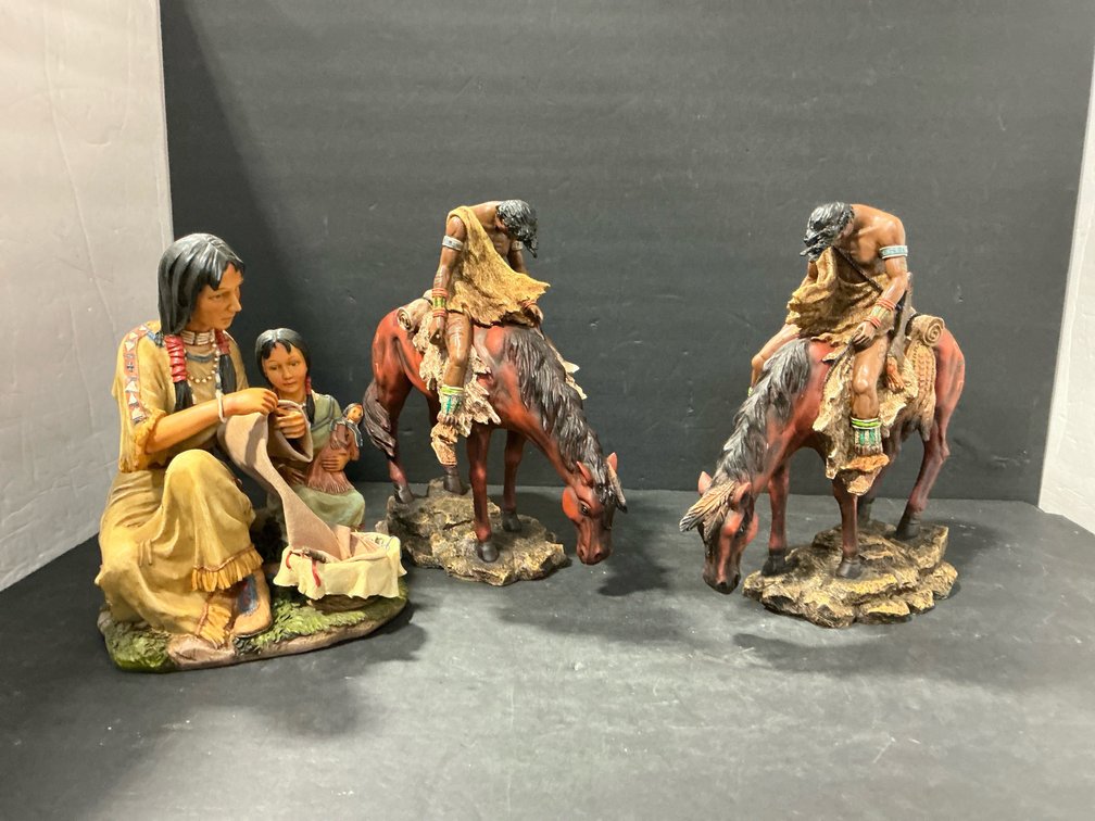 Native American figurines