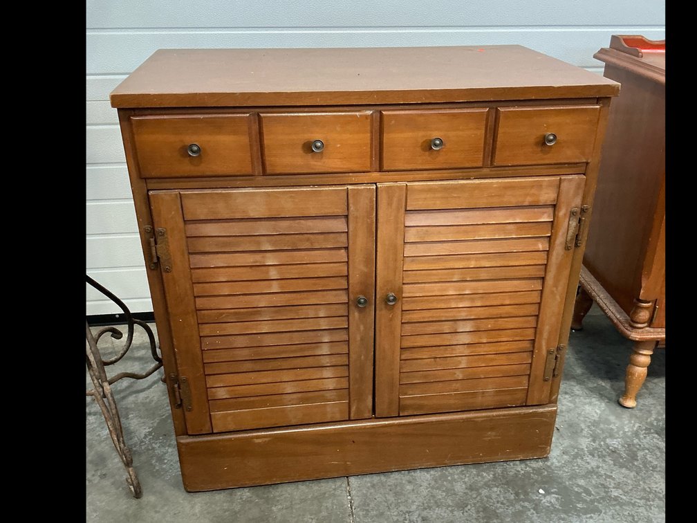2 door cabinet with single drawer 30x19x30”