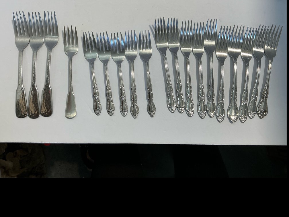 Assorted flatware 
