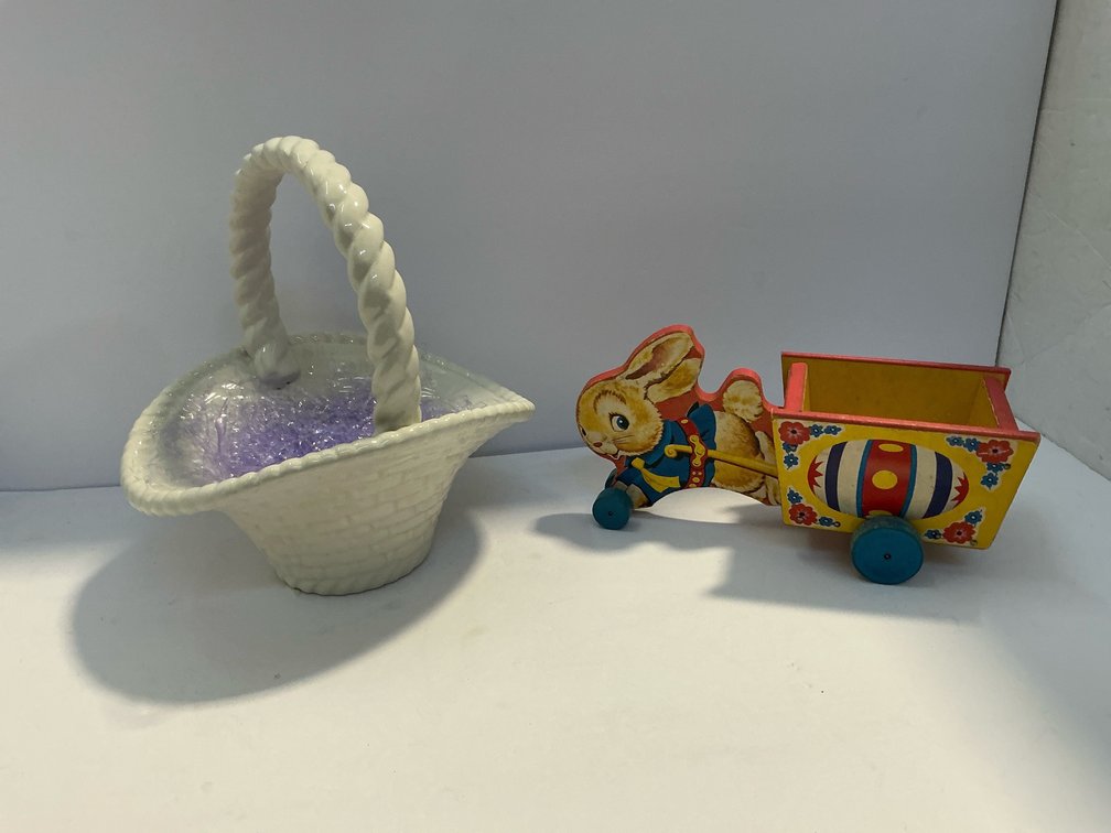 Basket & Fisher Price pull toy 