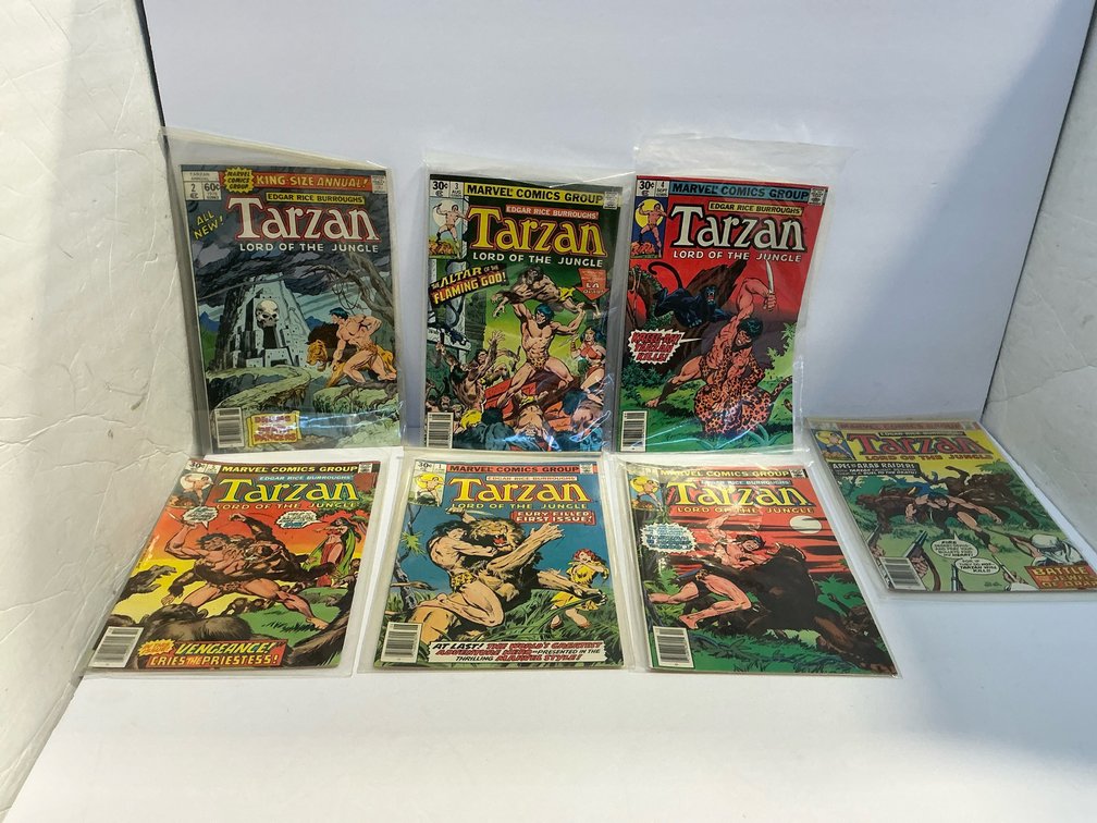 Assorted comic books 