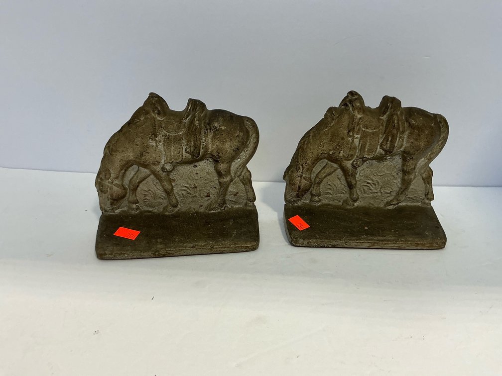 Bookends 
