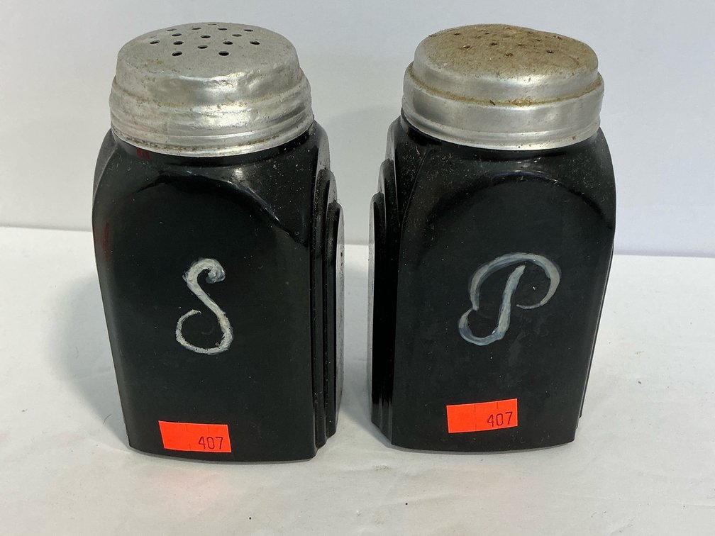 Glass S & P shakers 