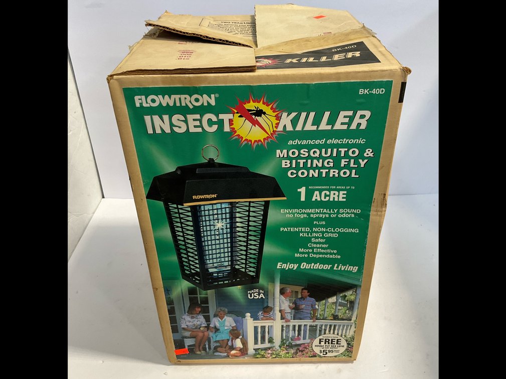 Flowtron insect killer 