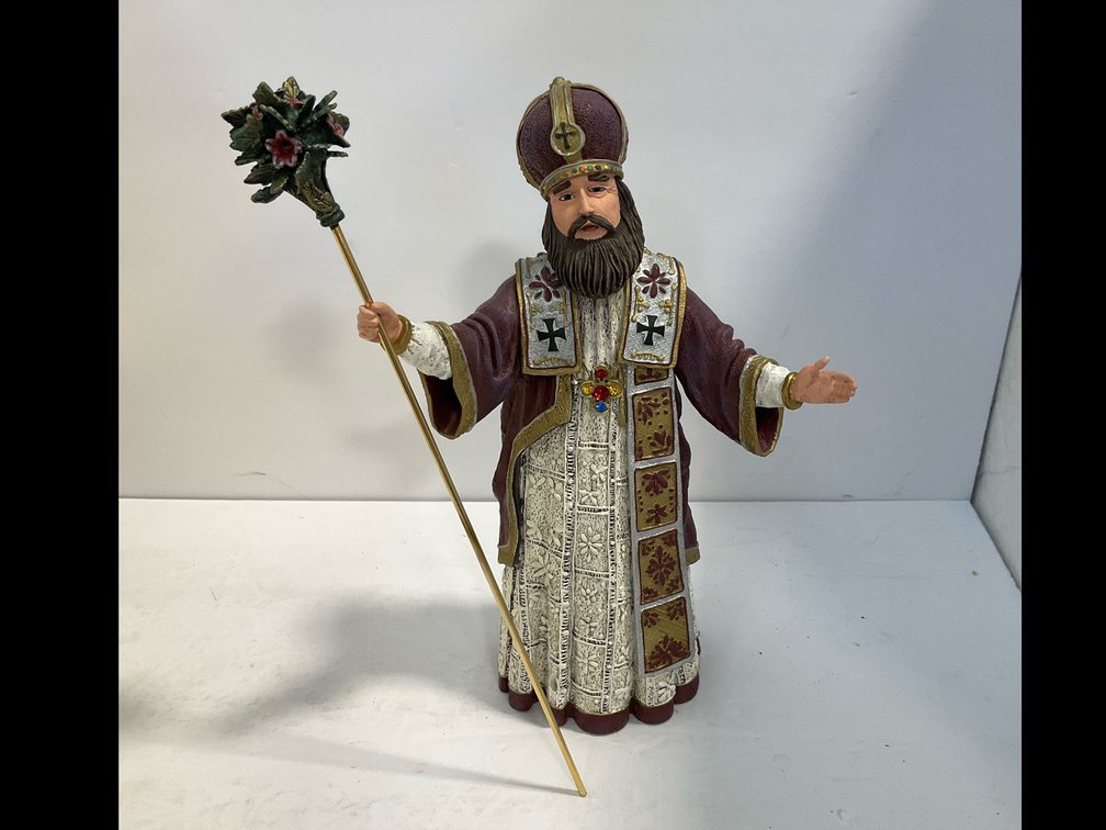 Duncan Royale St. Basil decorator 