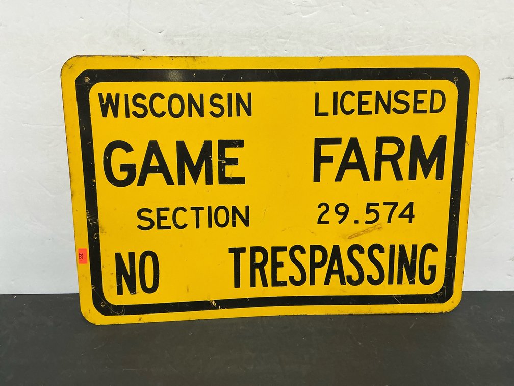 Wisconsin game farm sign 18x12”