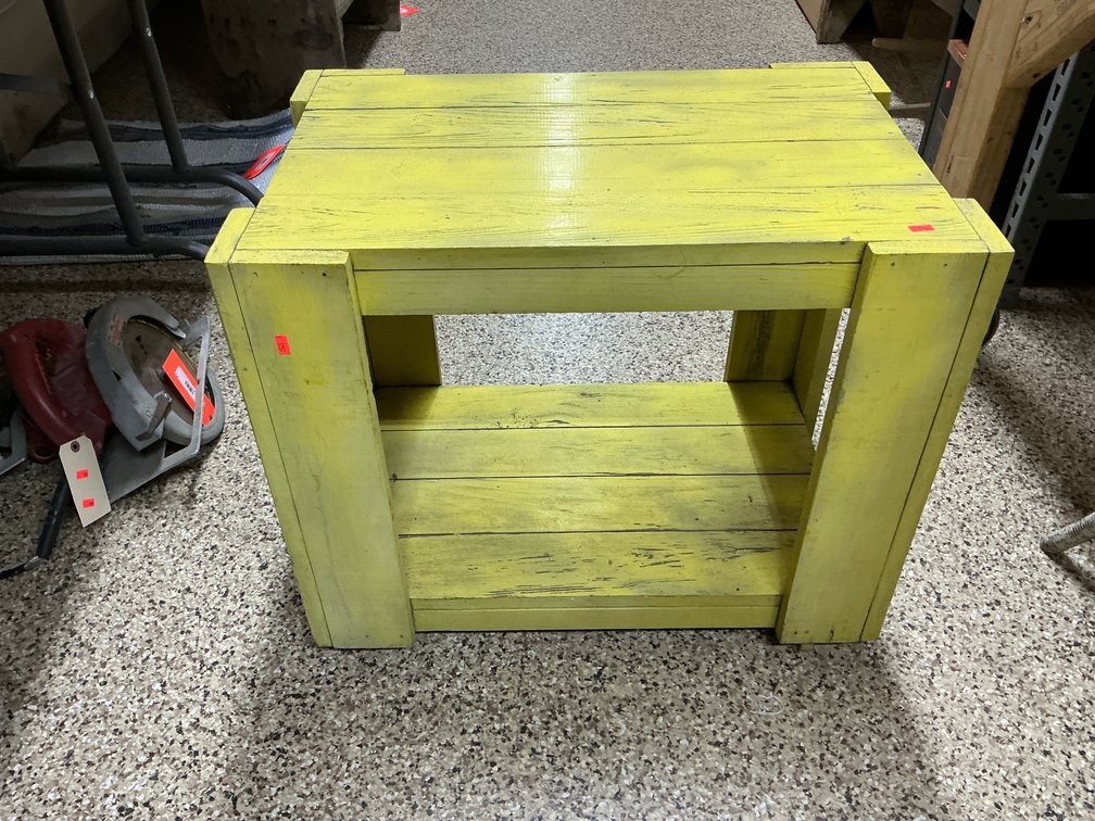 Wood table 24x16x21”
