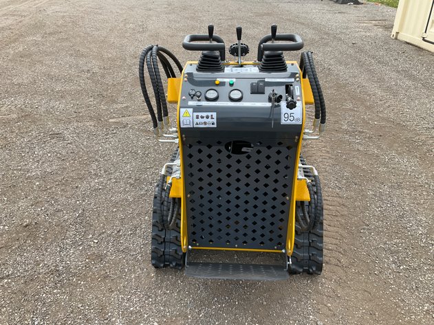 Unused SDLANCH SSL60 Mini Track Skid Steer Loader  - Middlefield, OH
