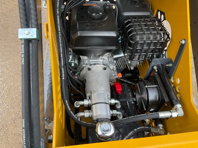 Unused SDLANCH SSL60 Mini Track Skid Steer Loader  - Middlefield, OH