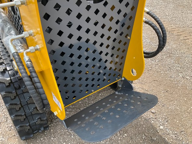 Unused SDLANCH SSL60 Mini Track Skid Steer Loader  - Middlefield, OH