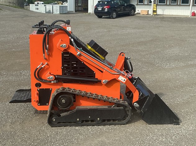 Unused ATS-T460 Mini Skid Steer  - Middlefield, OH