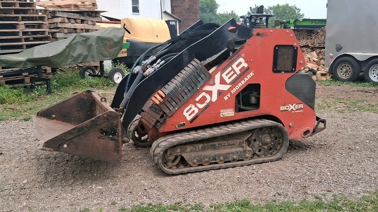 2017 Boxer 700HDX Mini Skid Steer