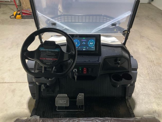 Unused White SDLGC80 GOLF CART  - Middlefield, OH