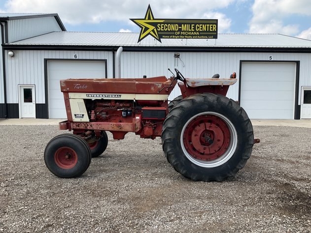 1974 International Farmall 1466 Turbo Tractor