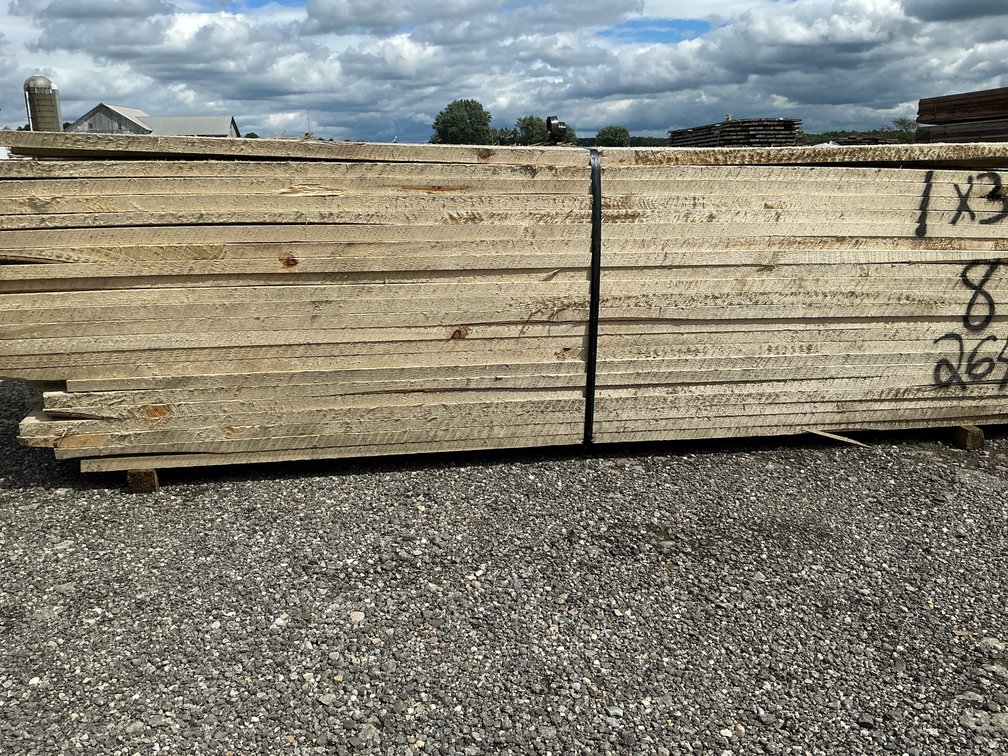 Rough-Sawn Lumber 1" x 3 1/2" x 8'