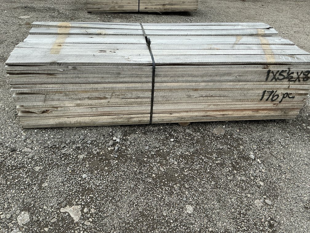 Rough-Sawn Lumber Bundle 1" x 5 1/2" x 8'