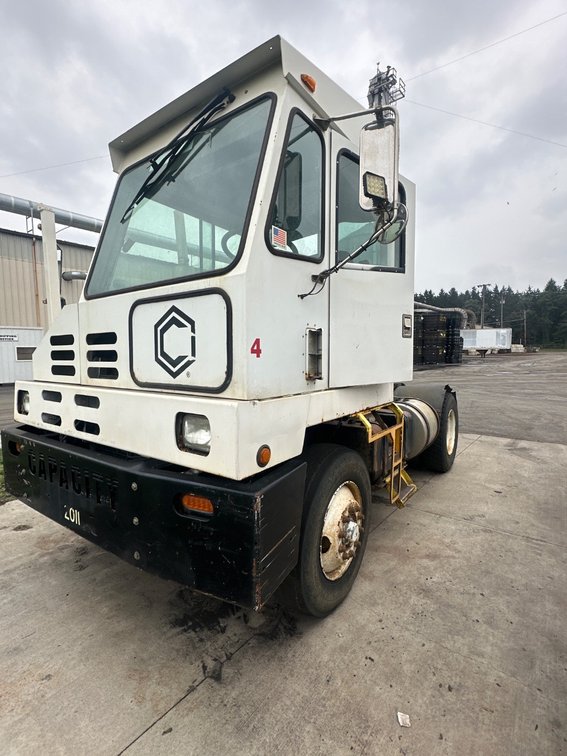 2011 Capacity TJ5000 Terminal Tractor-Sells Offsite