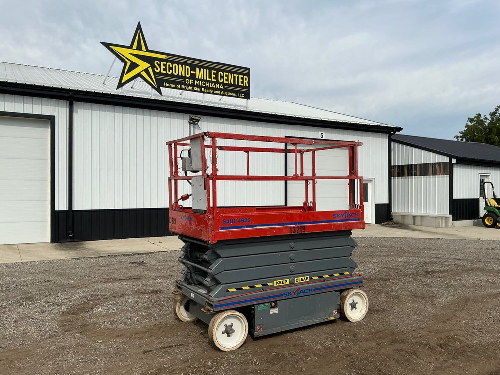 2007 Skyjack SJIII 4632 Scissor Lift