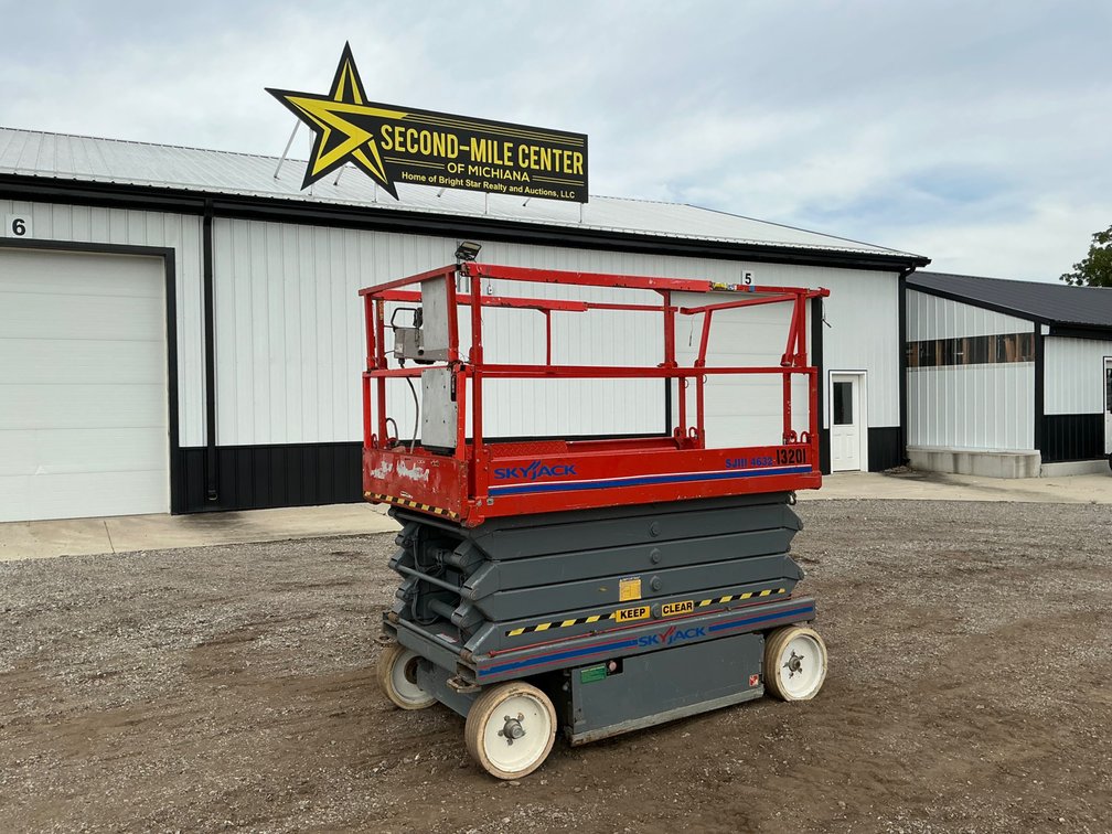 2006 Skyjack SJIII 4632 Scissor Lift