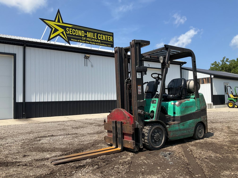 Mitsubishi FGC25K Propane Forklift