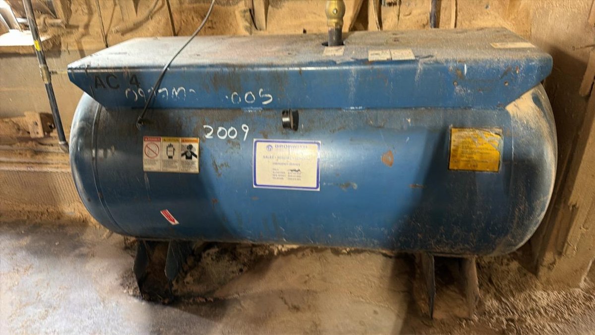 Air Tank  - Walnut Hill Lumber