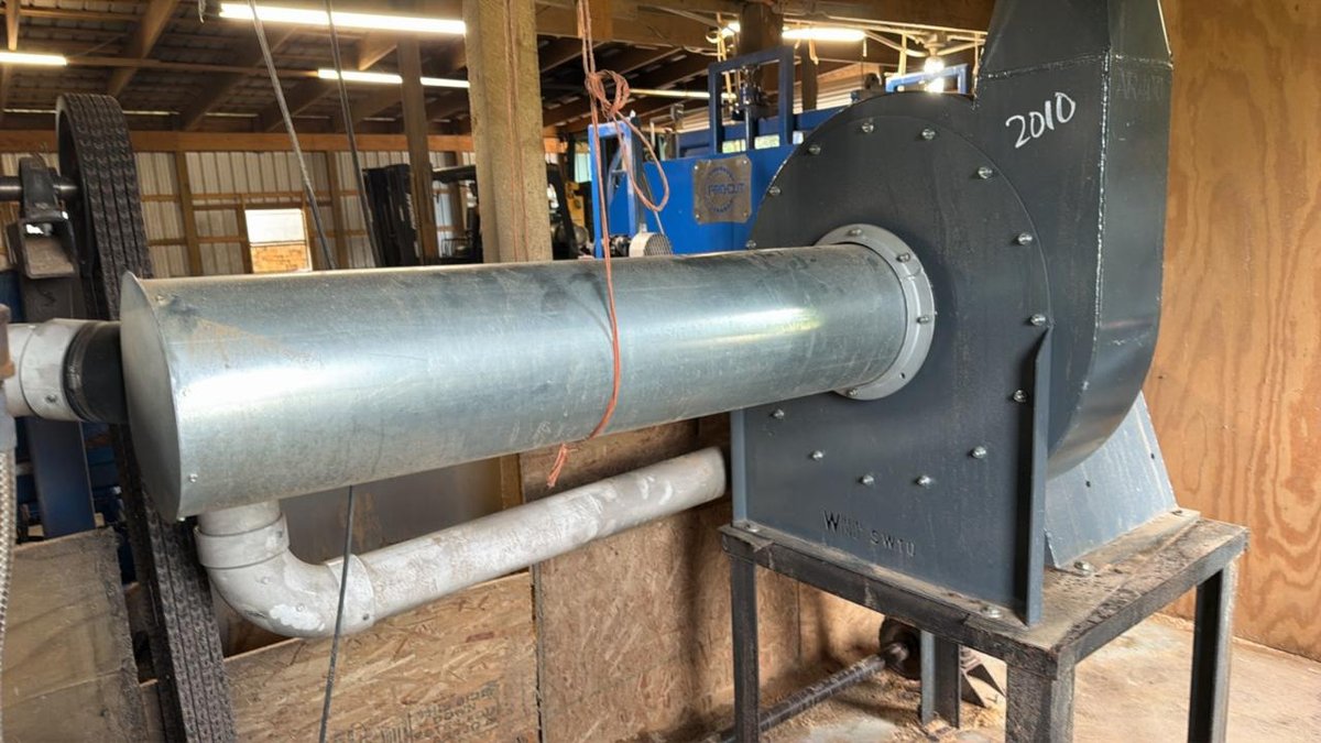 Whirlwind Sawdust Blower  - Walnut Hill Lumber