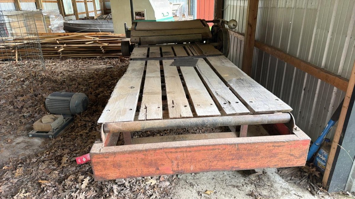 Meadows Edger  - Walnut Hill Lumber