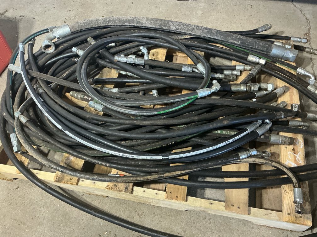 Hydraulic Hoses with Crimped Fittings