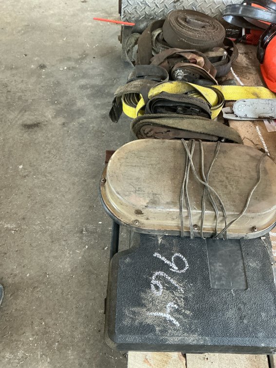 Ratchet Tie-Down Straps, 1.5 Ton Electric Scissor Jack Roadside Kit, Warning Light Bar, and More