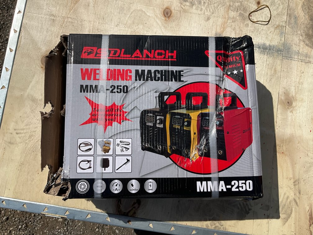 Unused SDLANCH MMA-250 Welding Machine - Middlefield, OH